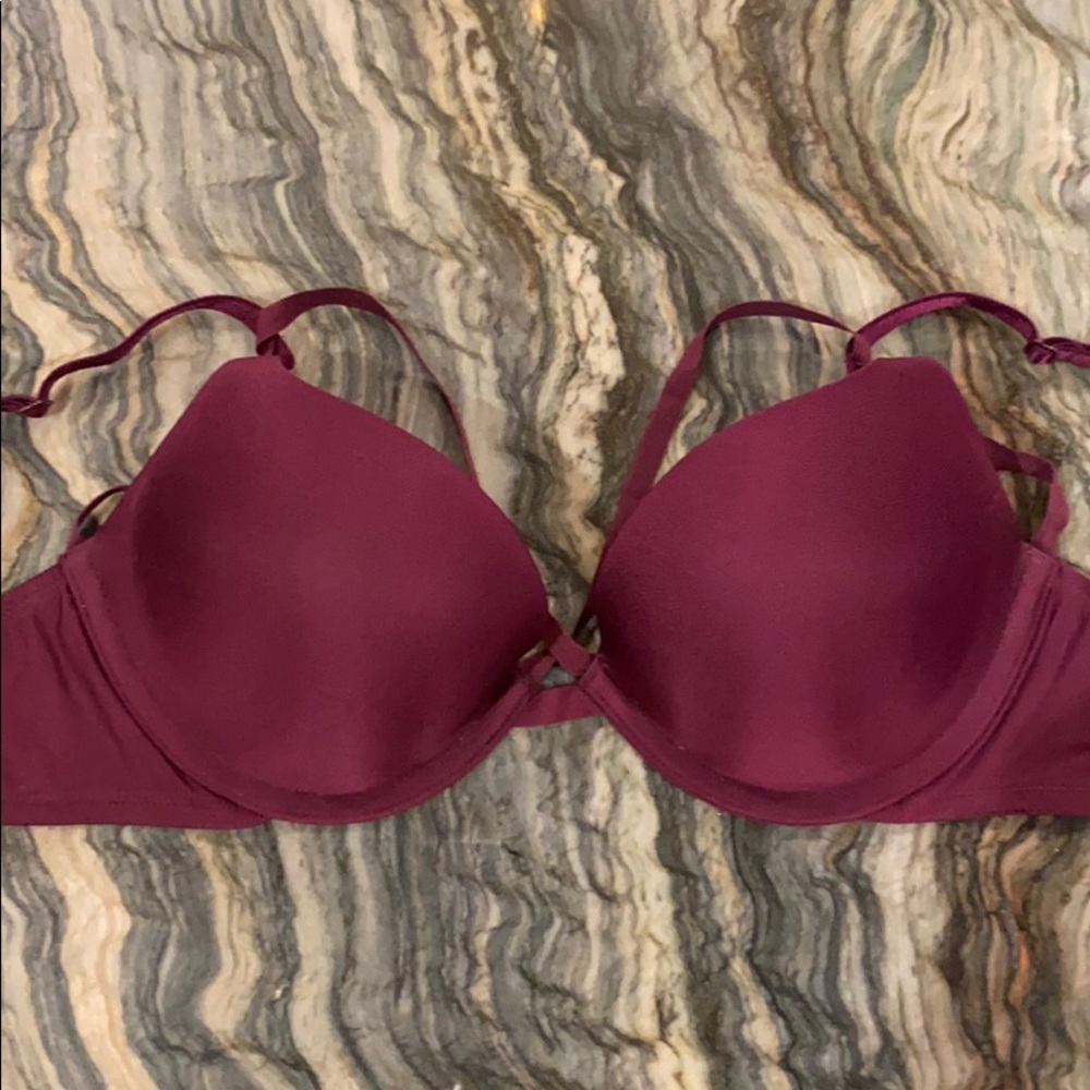 Victoria’s Secret Push-up Bra - Size 32c